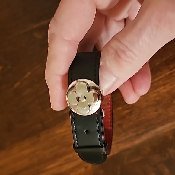 Authentic Louis Vuitton Leather Wish Bracelet - Picture 6 of 6